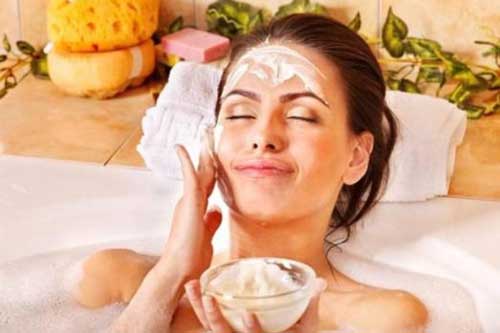 Chỉ với một quả chuối, da den thâm sạm sẽ biến mất hoàn toàn