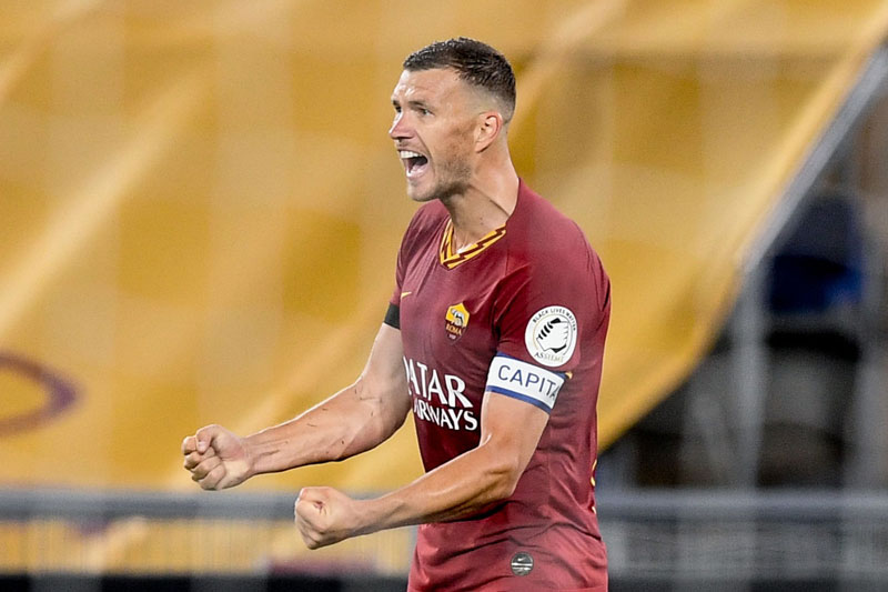 Vụ Suarez bế tắc, Juve lập tức liên hệ chiêu mộ sao Roma