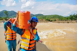 Khách hàng của Viettel được đảm bảo cao nhất thông tin liên lạc trong bão số 5
