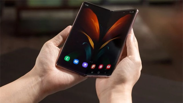 Samsung sẽ thống trị thị trường smartphone màn hình gập năm 2020? - Ảnh 1.