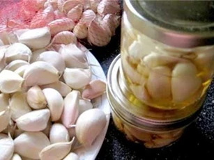 Bảo quản tỏi đúng cách để cả năm không hỏng mà vẫn giữ nguyên mùi vị