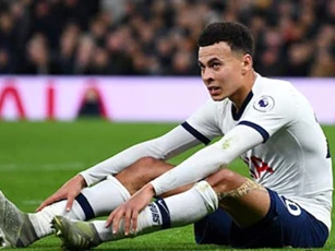 Tương lai mờ mịt của Dele Alli ở Tottenham