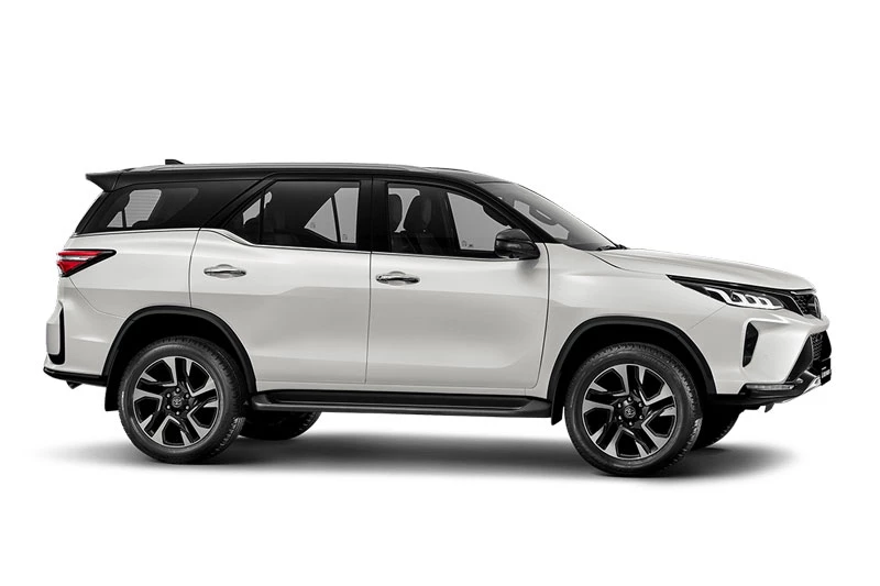 Toyota Fortuner Legender 2020.