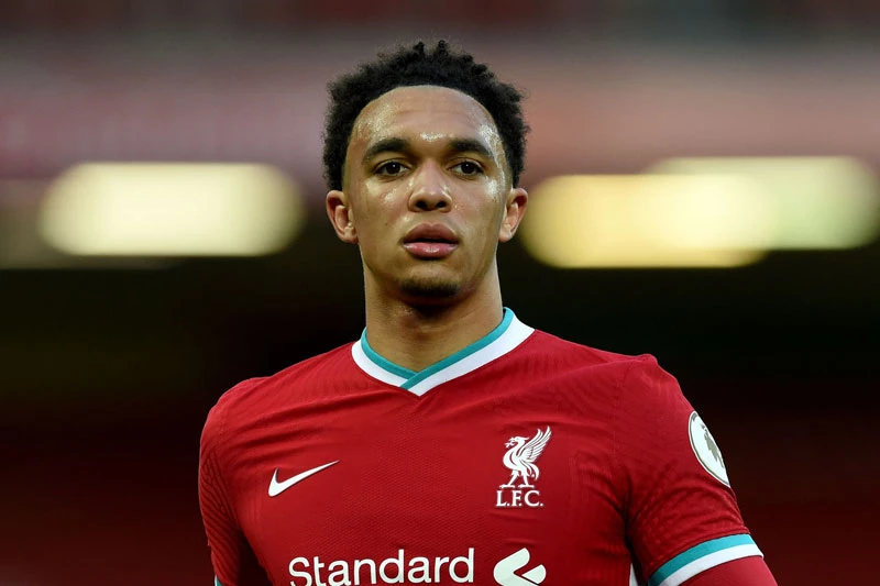 Hậu vệ phải: Trent Alexander-Arnold.