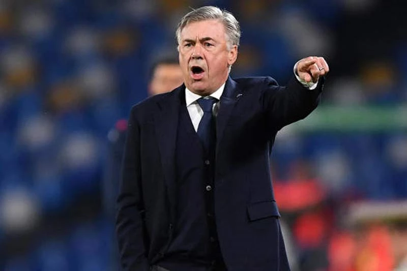 4. Carlo Ancelotti (Everton, khoảng 11,5 triệu bảng/năm).