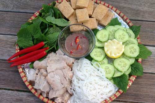 Muốn pha mắm tôm ngon phải có loại nước này, chỉ thêm một giọt là nước chấm "ngon hết sảy"