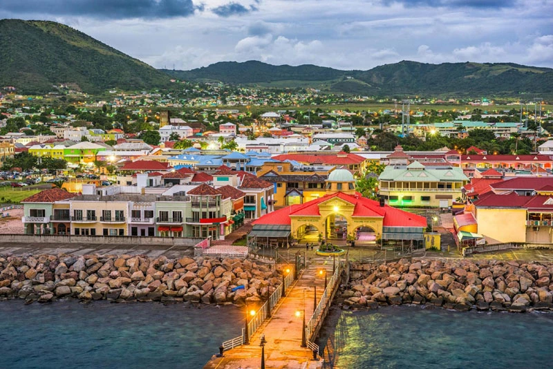 8. Saint Kitts và Nevis. Diện tích: 269 km2.