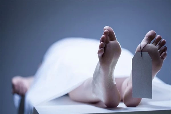 Khi qua đời, cơ thể con người biến đổi như thế nào?