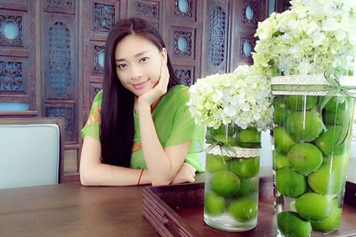 Ngắm ngôi nhà cổ của “đả nữ” Ngô Thanh Vân, ai cũng bất ngờ khi xuất hiện vật này