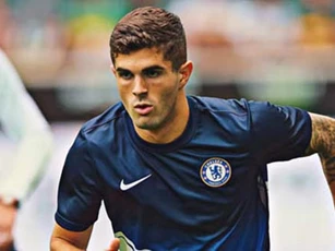 Chelsea mất 4 ngôi sao ở trận đại chiến với Liverpool
