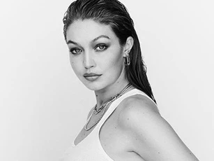 Gigi Hadid khoe hình ảnh mũm mĩm