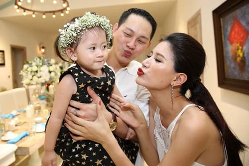 Được ông xã khuyên nên học tiếng Anh để cải thiện ngoại ngữ, Trang Trần phản ứng ra sao?