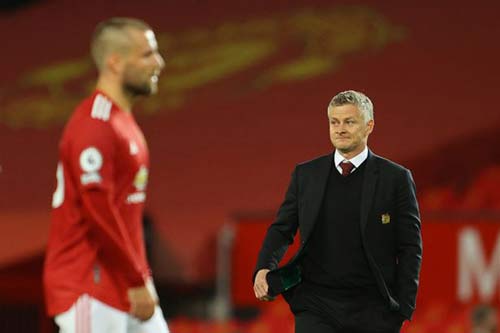 Man United cần thời gian hơn là tiền bạc hay Sancho