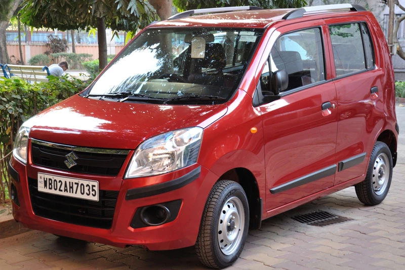 2. Suzuki Wagon R (doanh số: 78.074 chiếc).