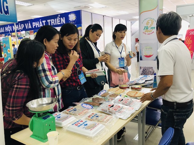 Hơn 500 doanh nghiệp tham gia chương trình Kết nối cung - cầu hàng hóa năm 2020