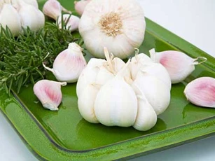 4 loại củ quen thuộc là thần dược giúp giải độc cho lá gan