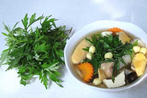 Nguy hại "chết người" từ ngải cứu - không biết bạn có thể sẽ hối cả đời