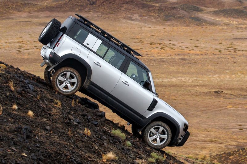 Khám phá Land Rover Defender 2020 vừa ra mắt ở Việt Nam, giá từ 3,855 tỷ