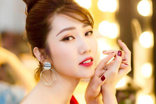 Diễn viên Thúy Ngân: Người tình hiện tại là công việc