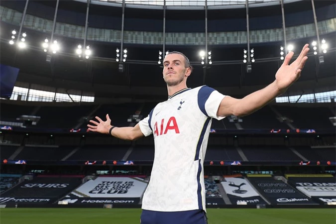 Bale vừa quay lại Tottenham theo hợp đồng cho mượn 1 năm từ Real