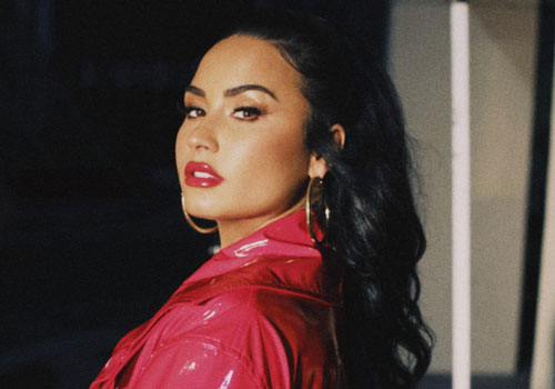 Demi Lovato sẽ không mặc váy trắng trong ngày cưới