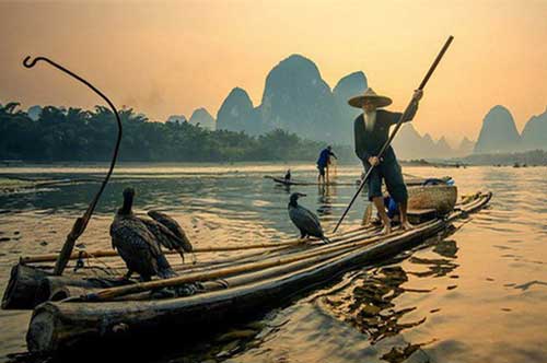 U70 gửi U20: Trẻ không vất vả, già sẽ nhận lại cái kết đắng vô cùng