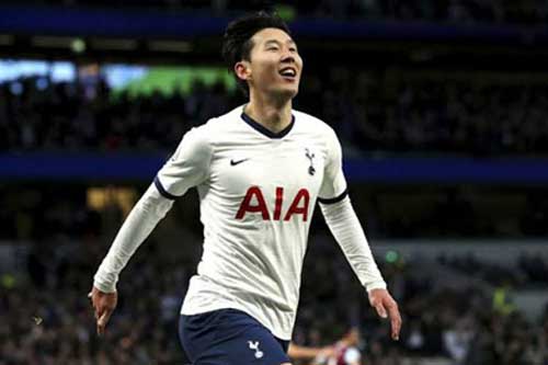 Son Heung-min đi vào lịch sử châu Á