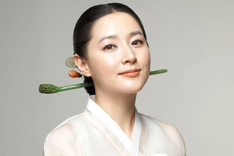 1. Lee Young-ae.