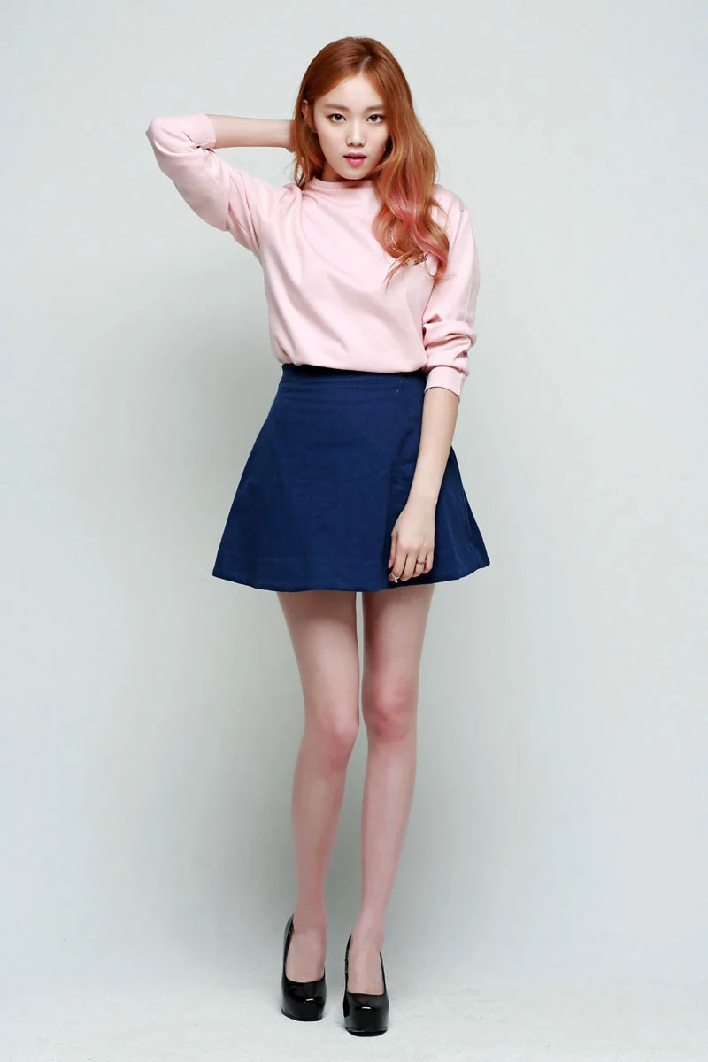2. Lee Sung-kyung. Chiều cao: 1,75m.