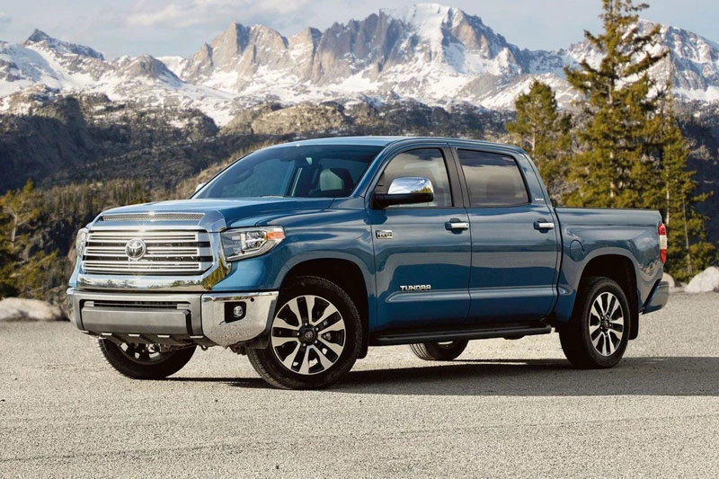 4. Toyota Tundra 2020 (giá khởi điểm: 33.575 USD, công suất tối đa: 381 mã lực).