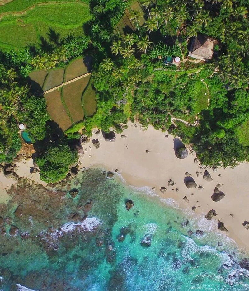 4. Bãi biển Nihiwatu, Indonesia.