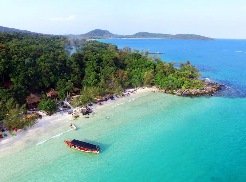 5. Bãi biển ở đảo Koh Rong, Campuchia.