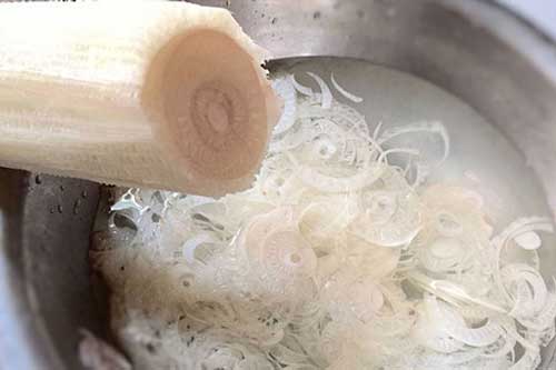 Bài thuốc chữa bệnh sỏi thận cực hiệu nghiệm từ lõi cây chuối