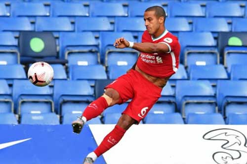 Thiago mở ra chân trời chiến thuật mới cho Liverpool