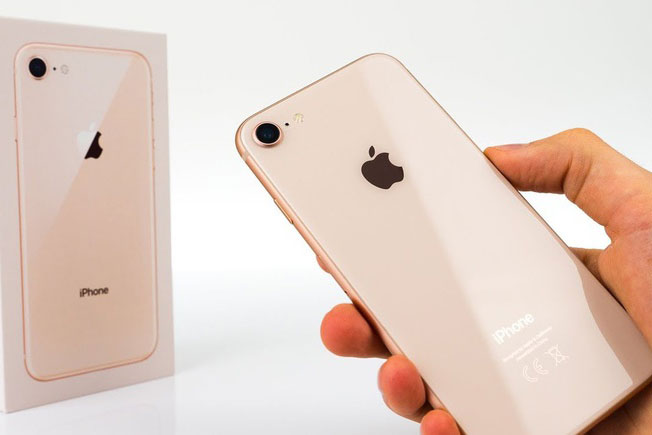 Những mẫu iPhone cũ giá tốt, đáng mua tại Việt Nam
