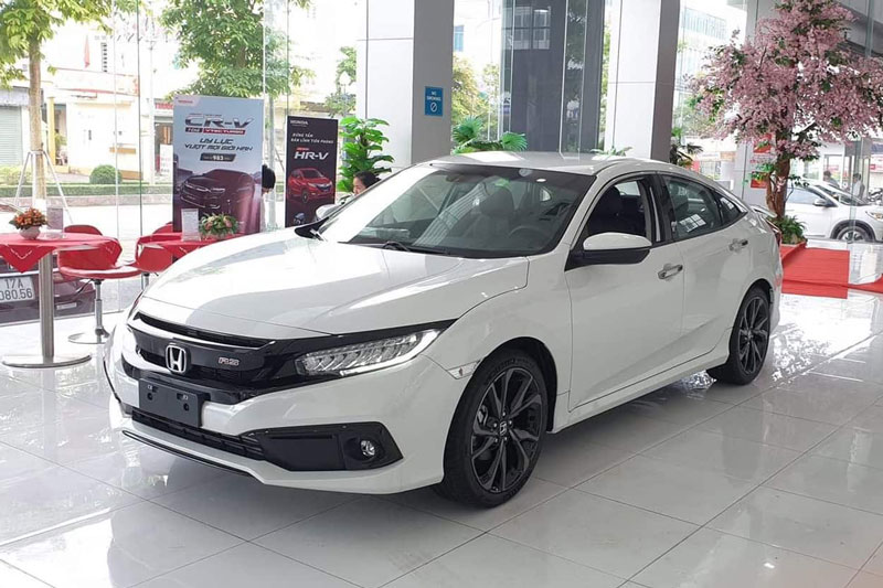 Giá lăn bánh Honda Civic tháng 9/2020