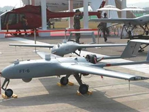 Hàn Quốc dùng UAV thay thế binh sĩ trên chiến trường