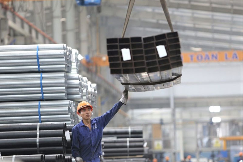 Lượng sắt thép xuất khẩu sang Trung Quốc trong 8 tháng tăng hơn 17 lần