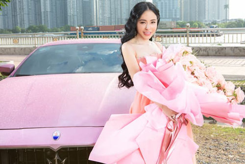 Hoa hậu Hạ My 'phát cuồng' với chàng rapper tông hồng Binz