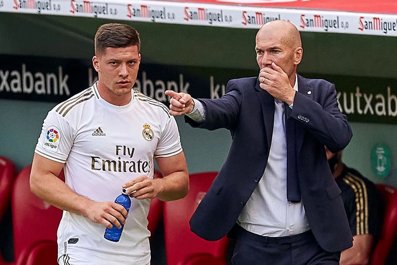 Jovic và HLV Zidane