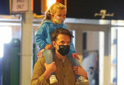 Bradley Cooper kiệu con gái đi ăn tối
