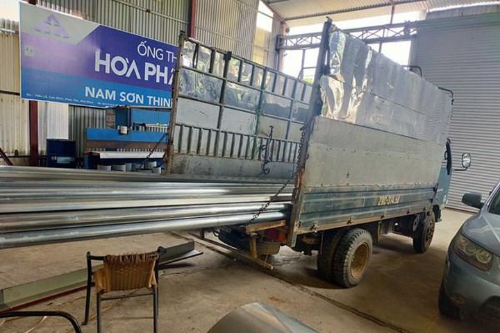 Kinh doanh thép hộp giả mạo thương hiệu, cơ sở kinh doanh bị xử phạt 55 triệu đồng