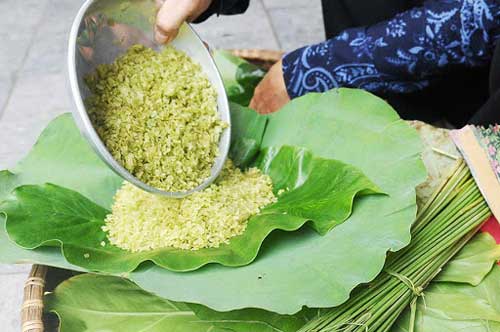 Cách chọn cốm chuẩn, thơm dẻo tự nhiên không tẩm hóa chất