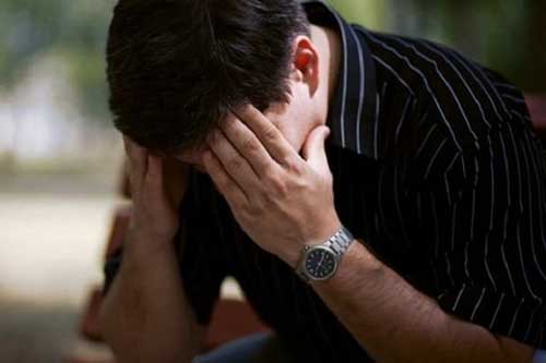 Vợ đưa chồng bị ung thư trả về quê và sự thật về bi kịch gia đình