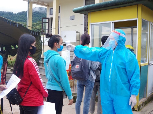Thừa Thiên Huế: Cách ly 189 sinh viên Lào trở lại học tập sau dịch Covid-19