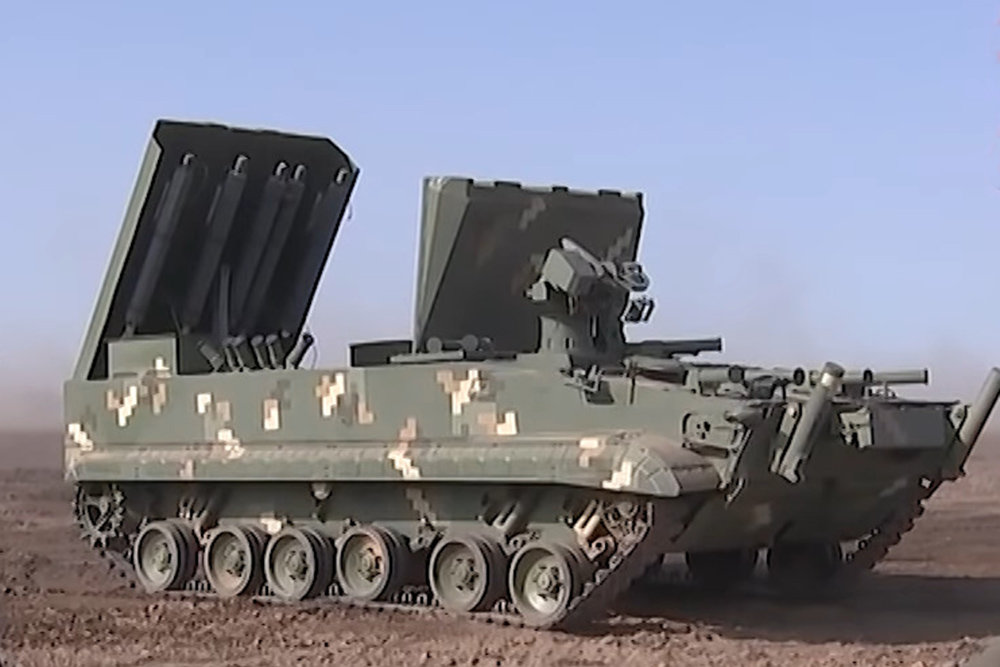 Xe thiết giáp phá mìn thế hệ mới của Nga. Ảnh: Zvezda TV.