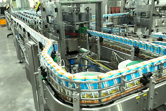 EVFTA và 'cuộc chiến' sữa nội - ngoại: Kẻ tám lạng, người nửa cân