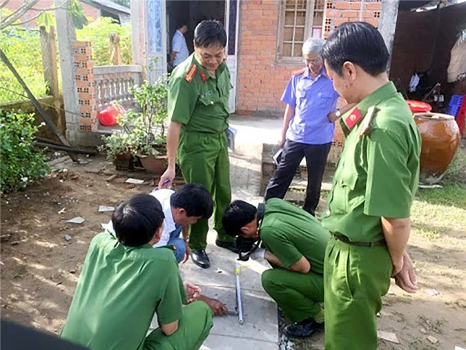 Thanh niên đâm chết người ngay lễ ăn hỏi của mình