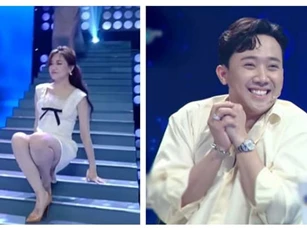 Hari Won suýt trượt chân ngã ngay trên sân khấu, phản ứng của Trấn Thành mới bất ngờ