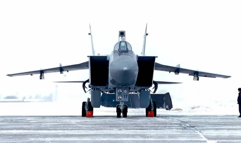 Tiêm kích đánh chặn MiG-31BM của Nga. Ảnh: TASS.